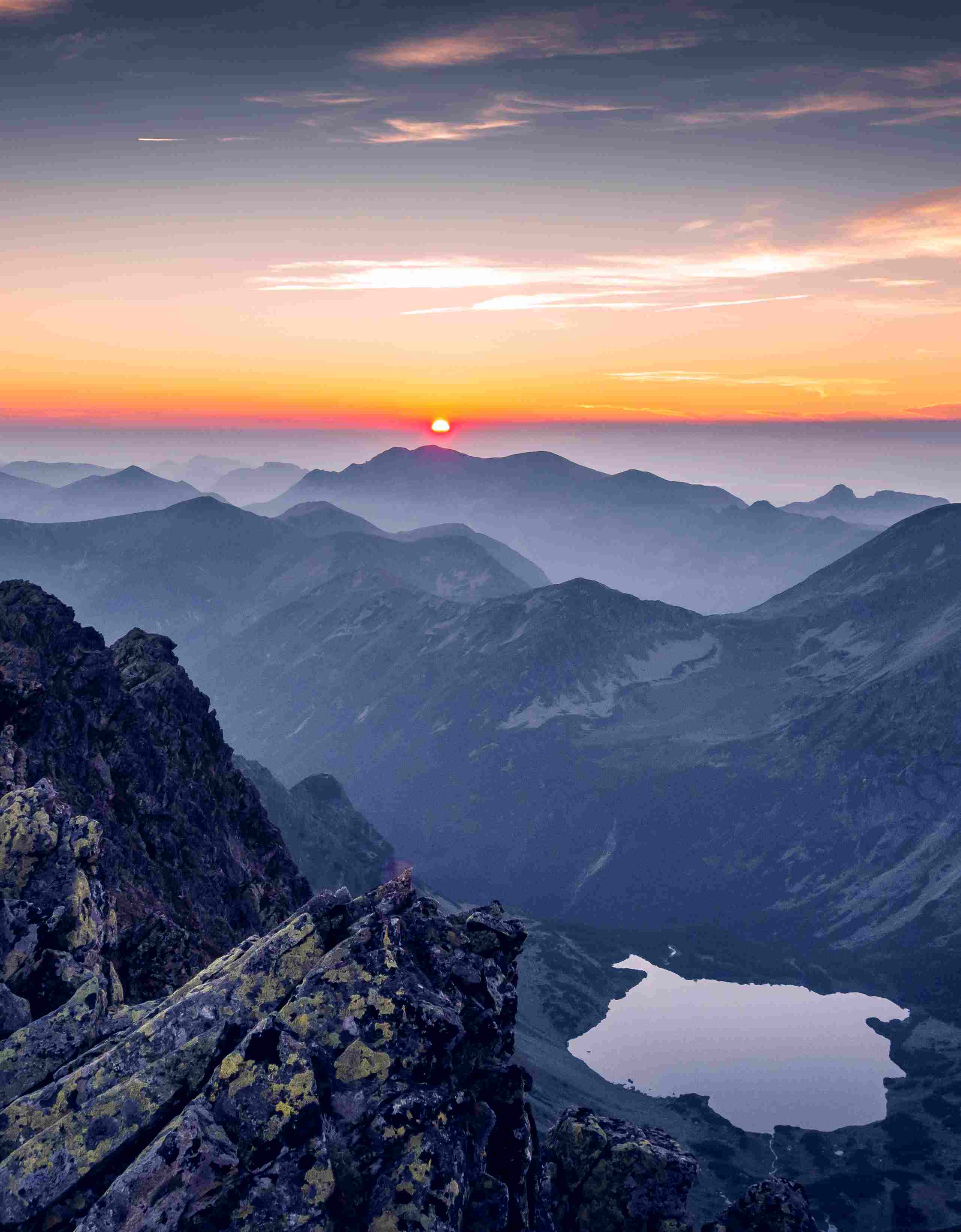 inspiration photo with a mountain view at sunset